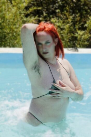 ZIMMER 8 | Annika Deutsche